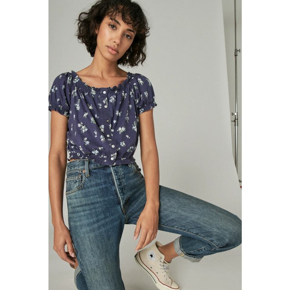 Lucky Brand Feminine Bubble Hem With Buttons Blouse Top navy blue floral print - Picture 4 of 11